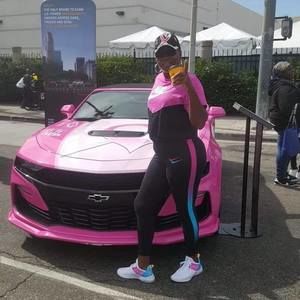 Meet your Posher, Carla